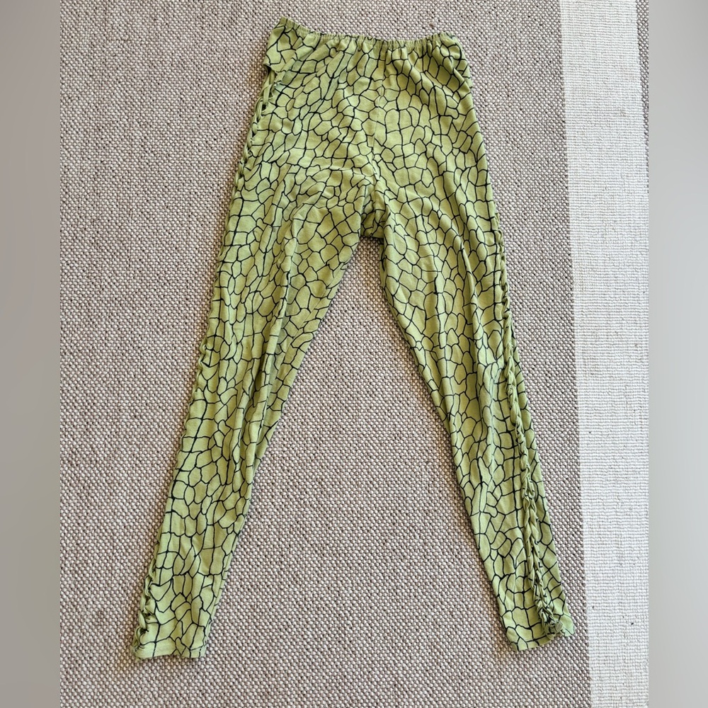 Carushka body wear snake dragon reptile leggings vintage 80s yoga wear